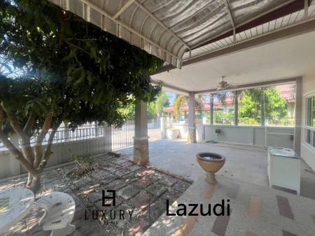 HOUSE ON SOI 112  : 3 bed fully furnished