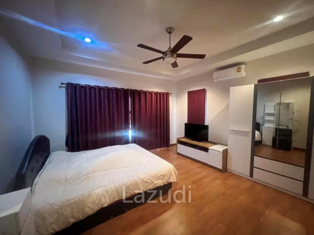 HOUSE ON SOI 112  : 3 bed fully furnished