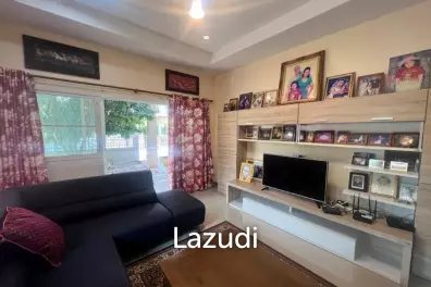 HOUSE ON SOI 112  : 3 bed fully furnished