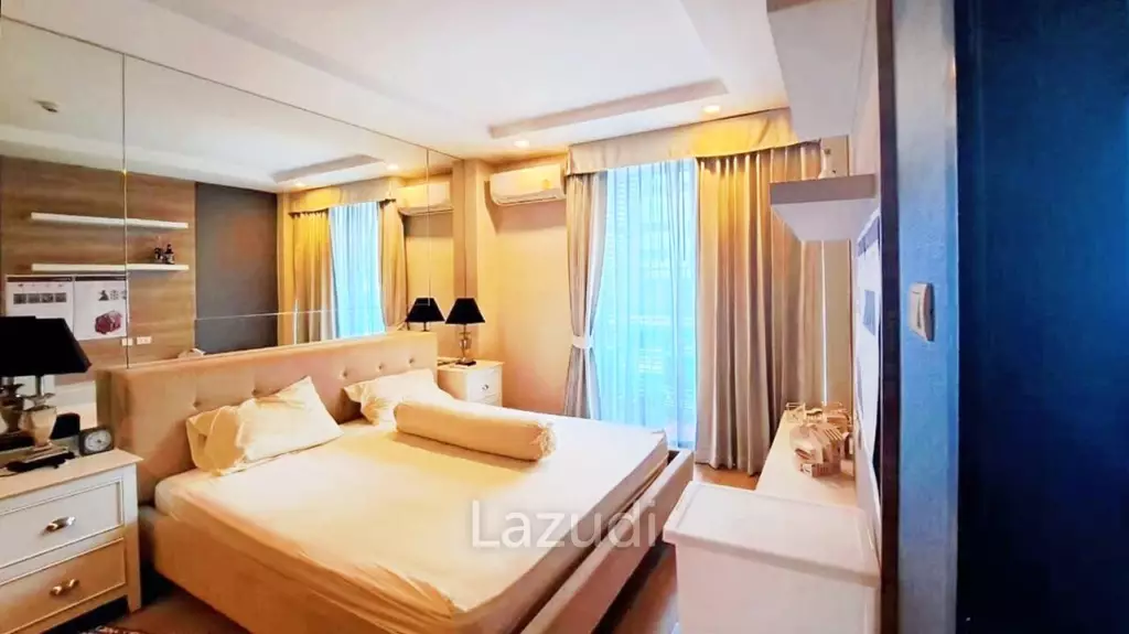 1 Bedroom 1 Bathroom 50 SQ.M O2 Hip