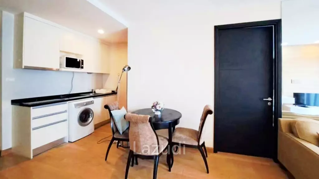 1 Bedroom 1 Bathroom 50 SQ.M O2 Hip