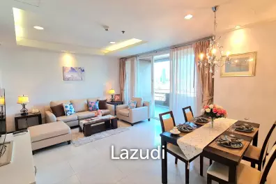2 Bed 2 Bath 173 SQ.M Piyathip Place