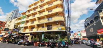 Building and Business for Sale In Soi Buakhao