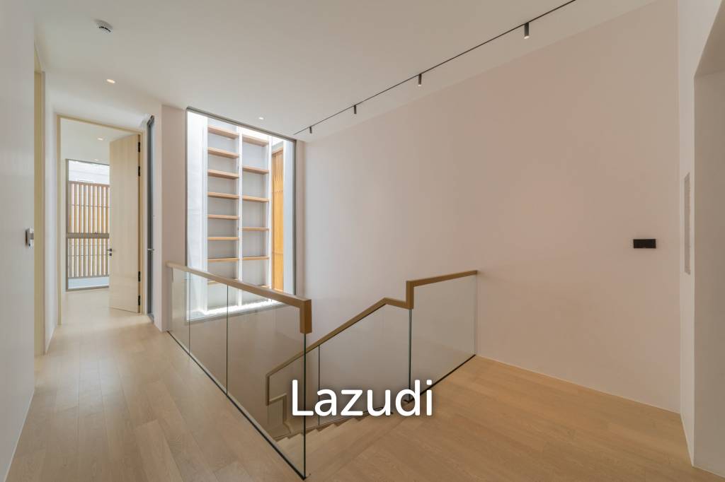 3 Beds 5 Baths 550 SQ.M VI ARI