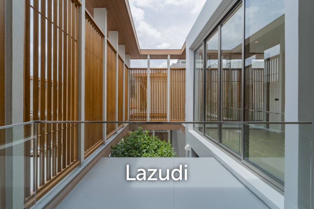 3 Beds 5 Baths 550 SQ.M VI ARI