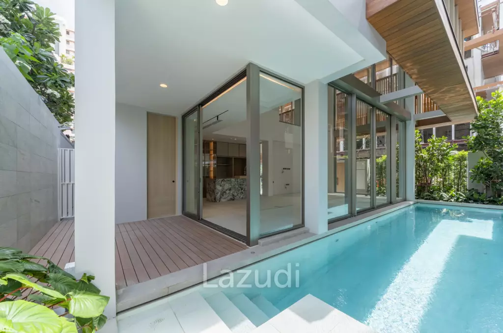 3 Beds 5 Baths 550 SQ.M VI ARI