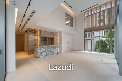 3 Beds 5 Baths 550 SQ.M VI ARI