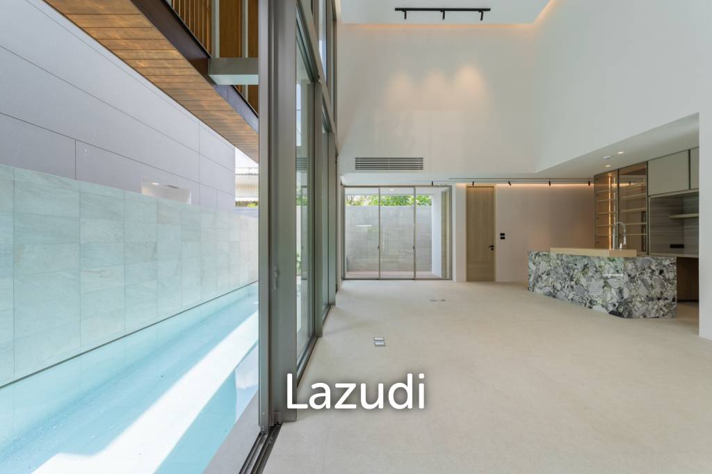 3 Beds 5 Baths 550 SQ.M VI ARI