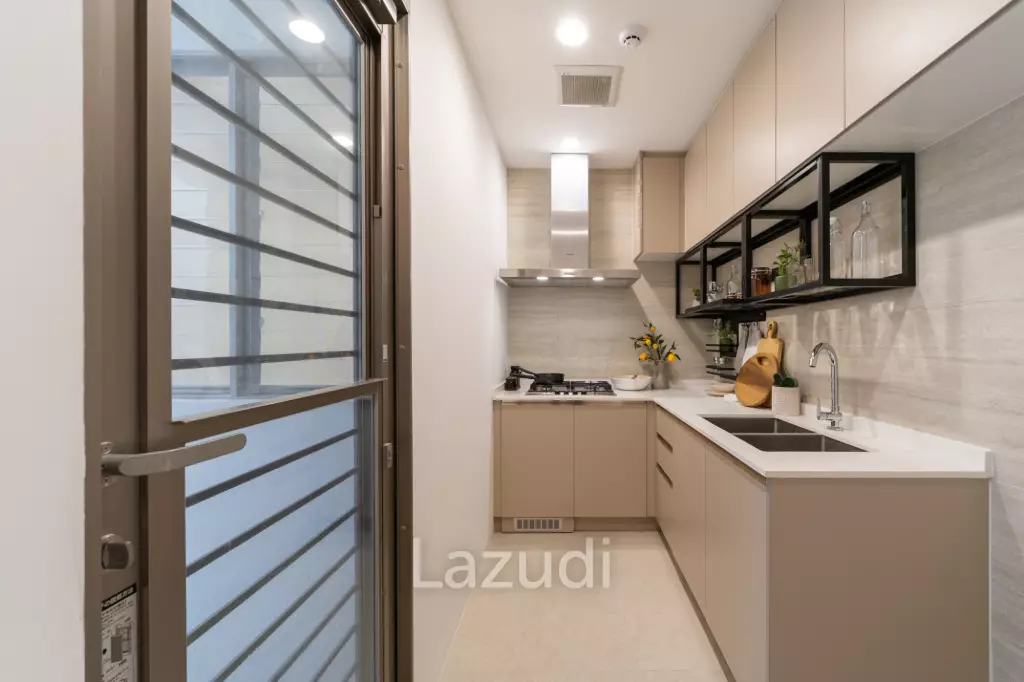 3 Beds 5 Baths 550 SQ.M VI ARI