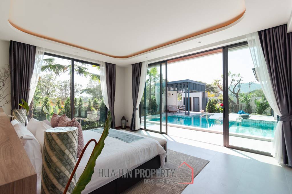 3 Beds 5 baths 369 SQ.M The Birdie Pool Villas Type A Single Storey House