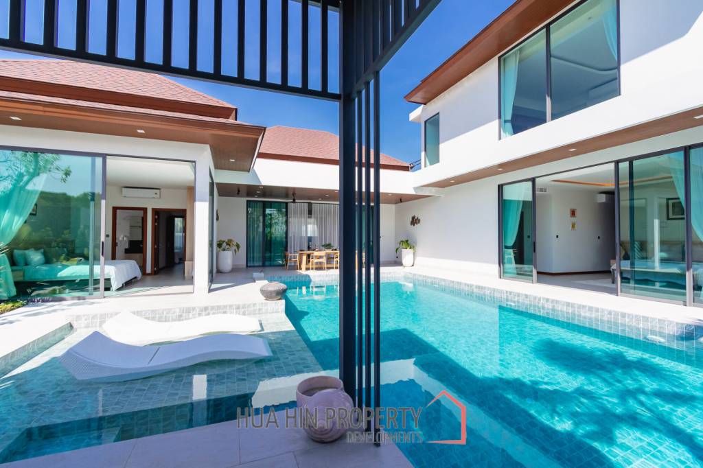 4 Beds 5 Baths 526 SQ.M The Birdie Pool Villas Type C, Two Storey House