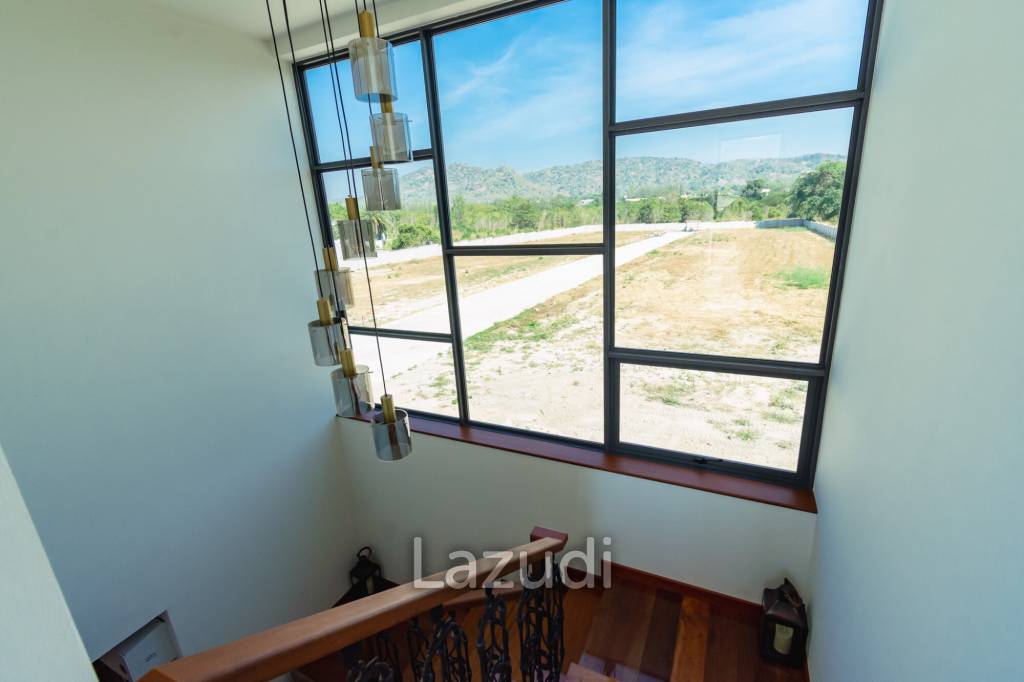 4 Beds 5 Baths  526 SQ.M The Birdie Pool Villas Type C, Two Storey House
