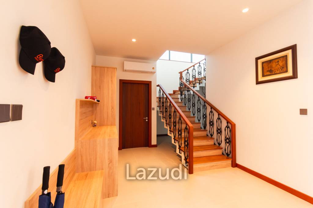 4 Beds 5 Baths  526 SQ.M The Birdie Pool Villas Type C, Two Storey House