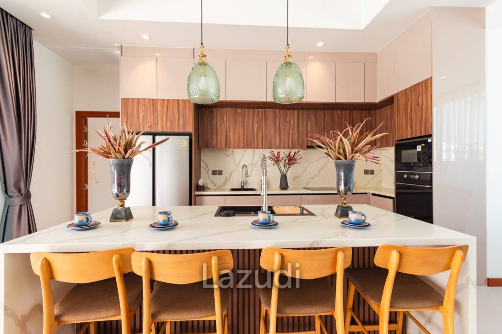 4 Beds 5 Baths  526 SQ.M The Birdie Pool Villas Type C, Two Storey House