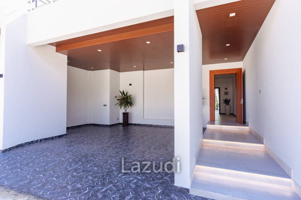 4 Beds 5 Baths  526 SQ.M The Birdie Pool Villas Type C, Two Storey House