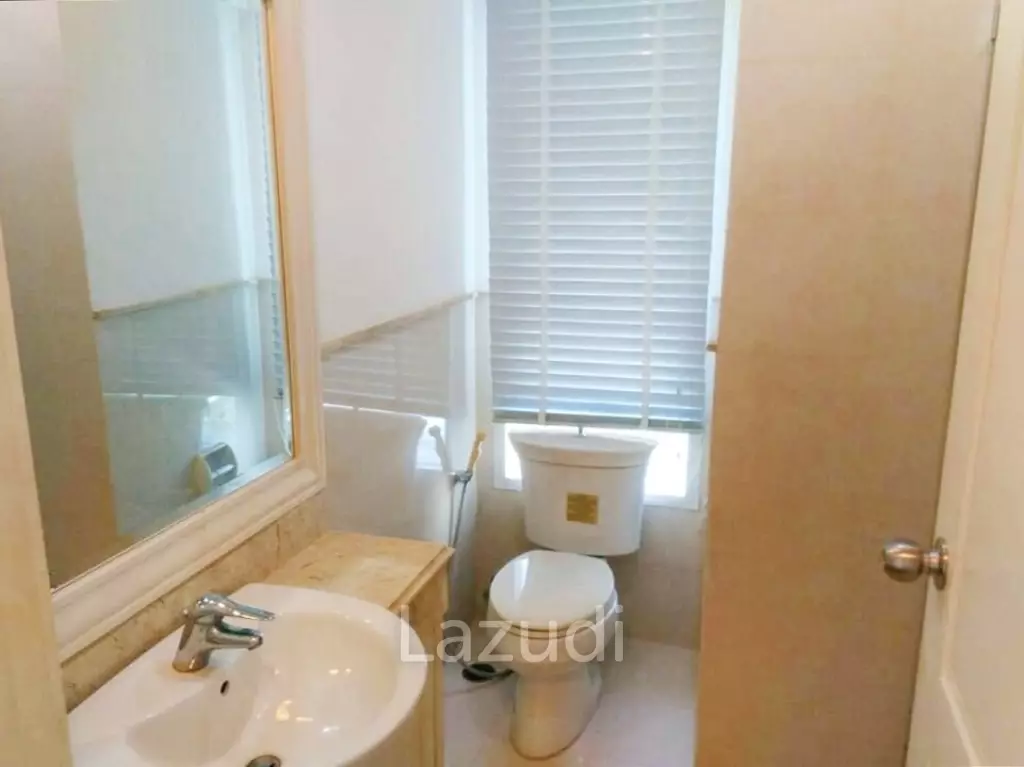 3 Bed 4 Bath 132 SQ.M La Vie En Rose Place