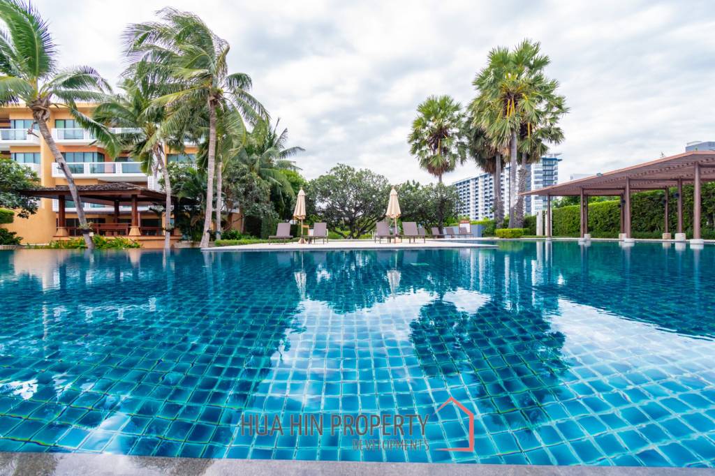 Beachfront 3 bed condo with large terrace at Baan Chaan Talay