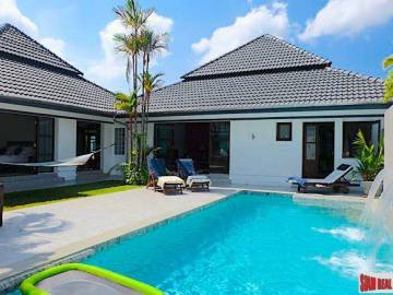 Loch Palm Cove | Large Courtyard Design Three Bedroom Pool Villa for Sale