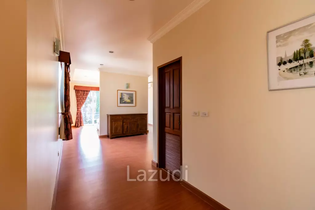 PALM HILLS : Luxurious 7 Bed Pool Villa in large land plot