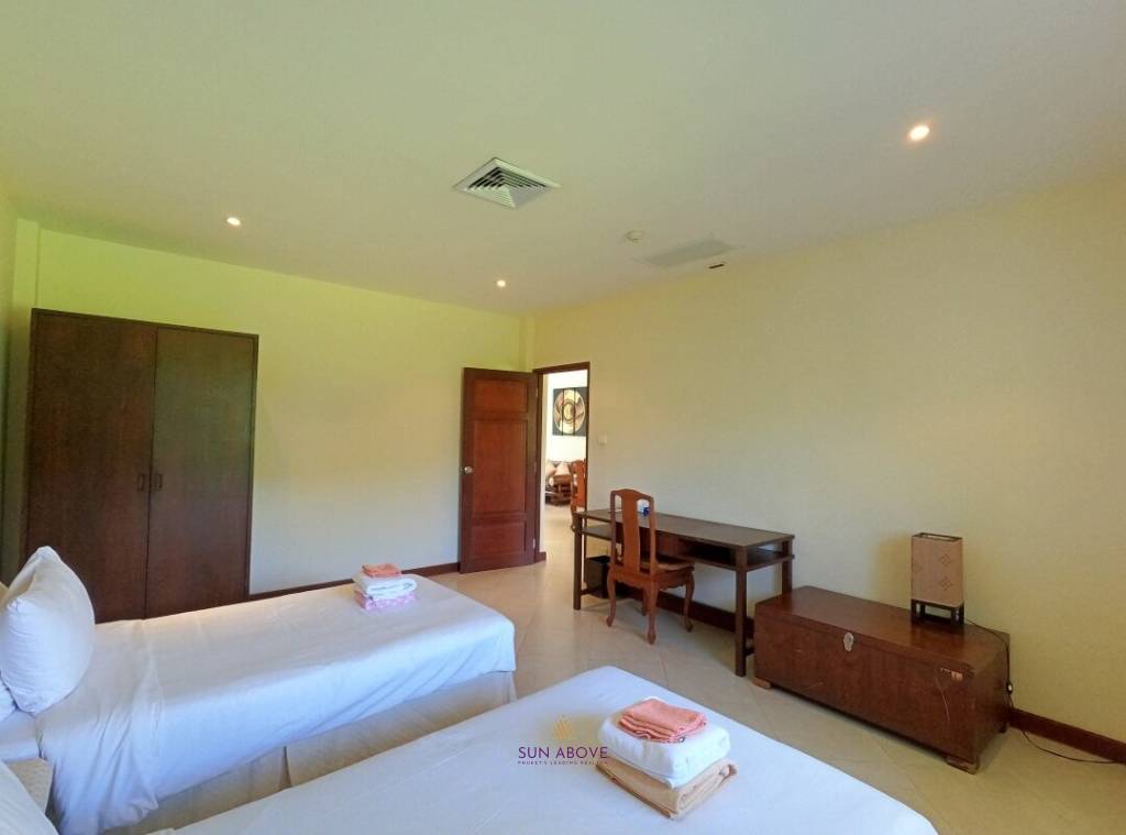 2 Bedroom Apartment in Surin area, Phuket