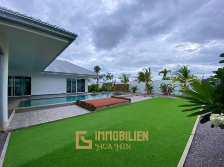 Mountain View 3 Bed 4 Bath Pool Villa In Paknampran