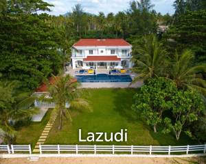 Colonial Style Villa with Direct Beach Access