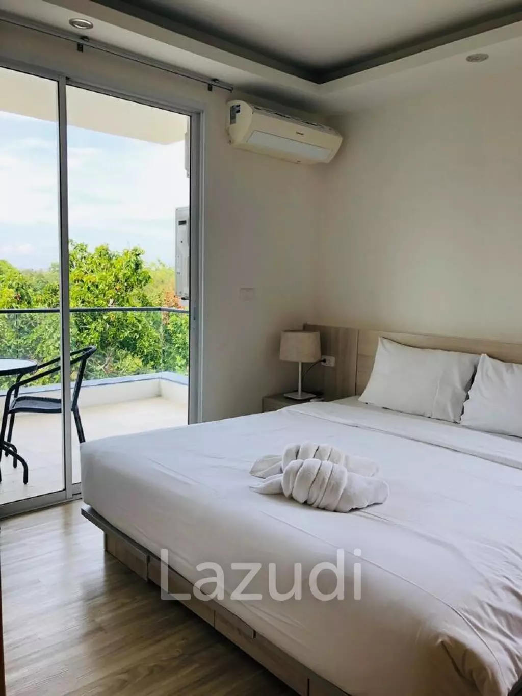 [Foreign Quota] 1 Bed 1 Bath 44.91 SQ.M The Bleu Condo