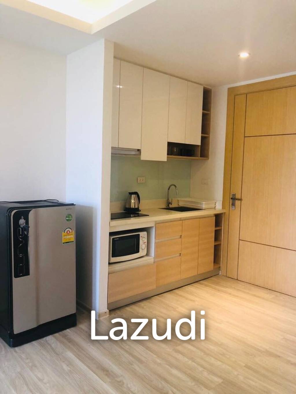 [Foreign Quota] 1 Bed 1 Bath 44.91 SQ.M The Bleu Condo