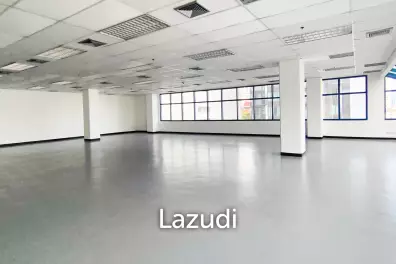 Office space for rent in Watthana