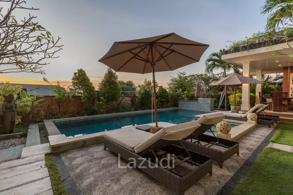 BREATH-TAKING LUXURY RESIDENCE WITH OCEAN VIEWS AND SUNSET BEAUTY