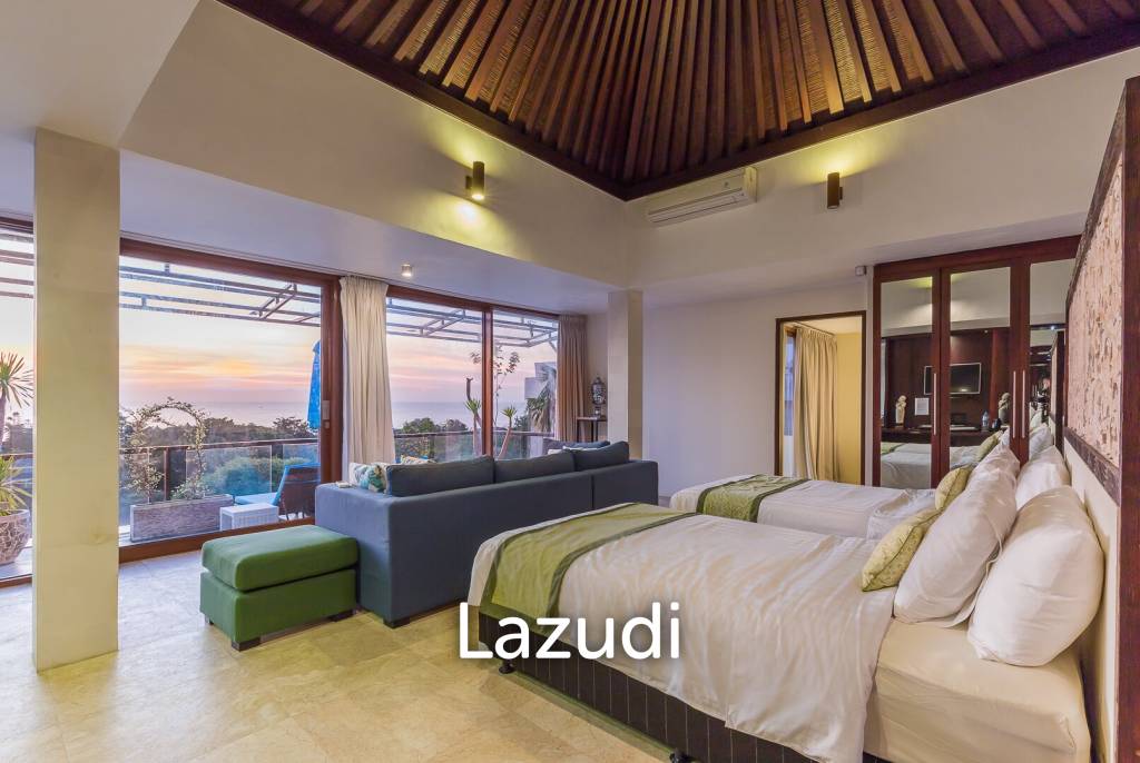 BREATH-TAKING LUXURY RESIDENCE WITH OCEAN VIEWS AND SUNSET BEAUTY