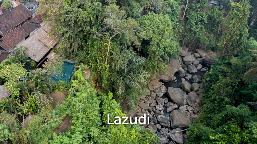 TRANQUIL 4-BEDROOM VILLA IN SCENIC KABA-KABA NEIGHBORHOOD
