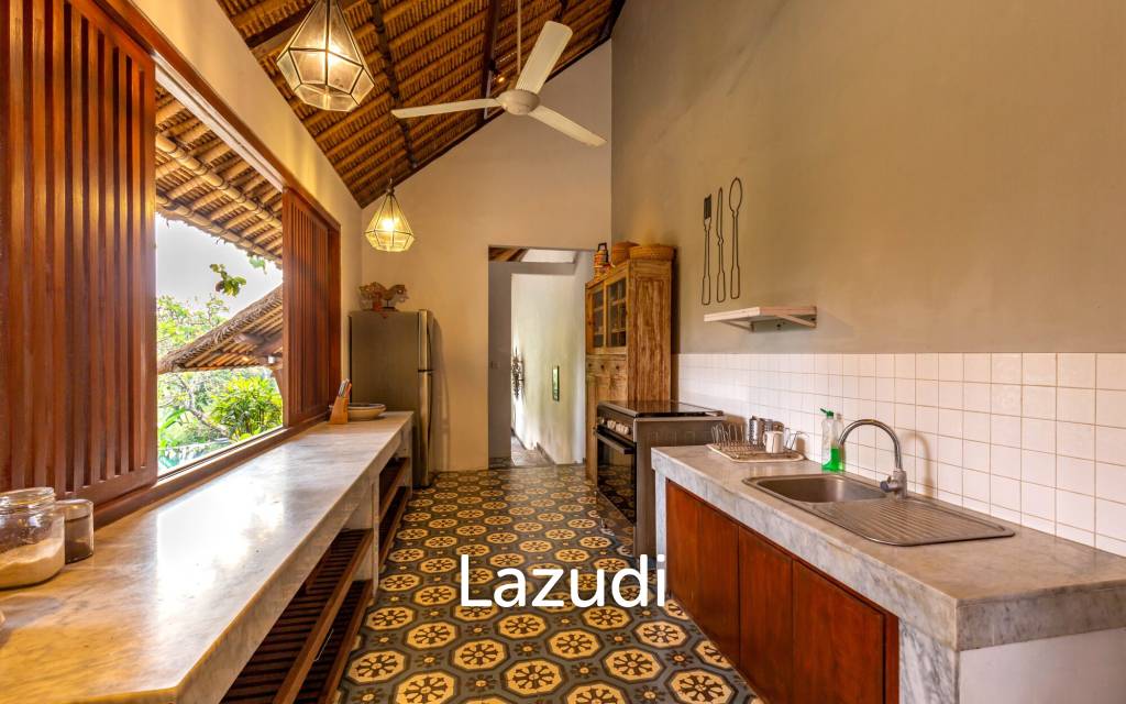 TRANQUIL 4-BEDROOM VILLA IN SCENIC KABA-KABA NEIGHBORHOOD