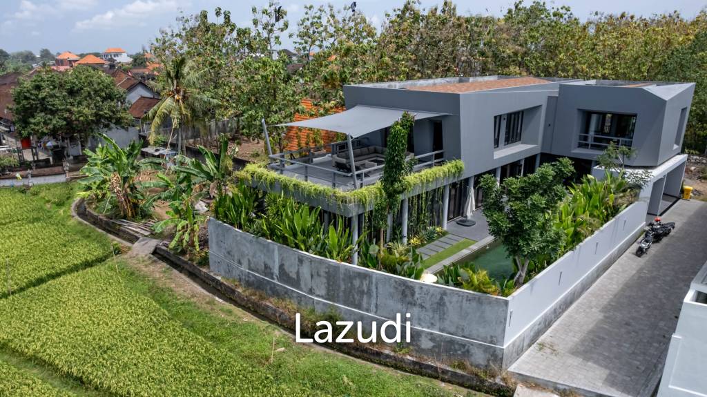 PARADISE FOUND: EXQUISITE MUNGGU RETREAT WITH PANORAMIC MOUNTAIN VIEWS