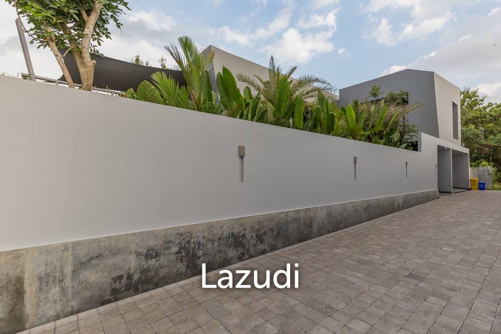 PARADISE FOUND: EXQUISITE MUNGGU RETREAT WITH PANORAMIC MOUNTAIN VIEWS