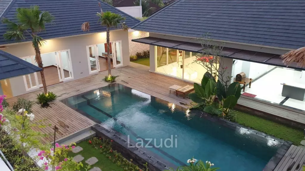 Contemporary Villa in Kerobokan Bali Gunung Salak