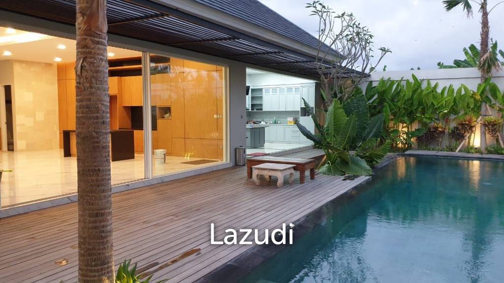 Contemporary Villa in Kerobokan Bali Gunung Salak