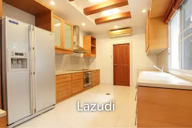 4bed pool villa in Thonglor for rent