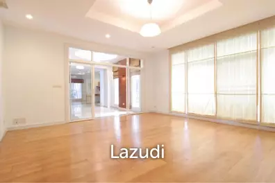 4bed pool villa in Thonglor for rent
