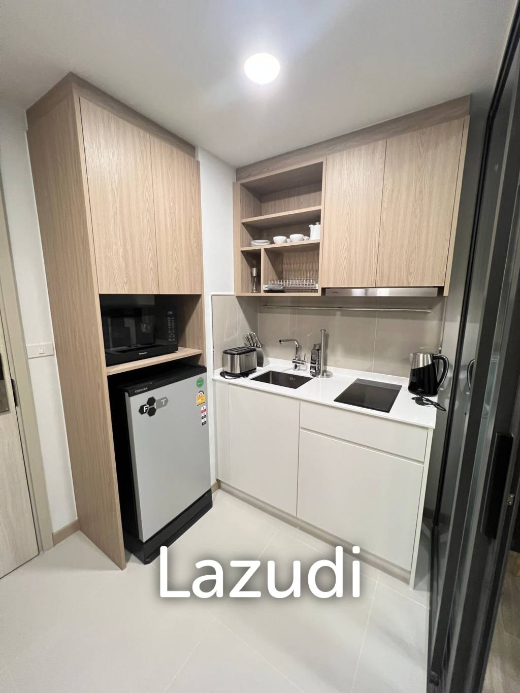 1 Bed 1 Bath 39 SQ.M Laguan Sky Park