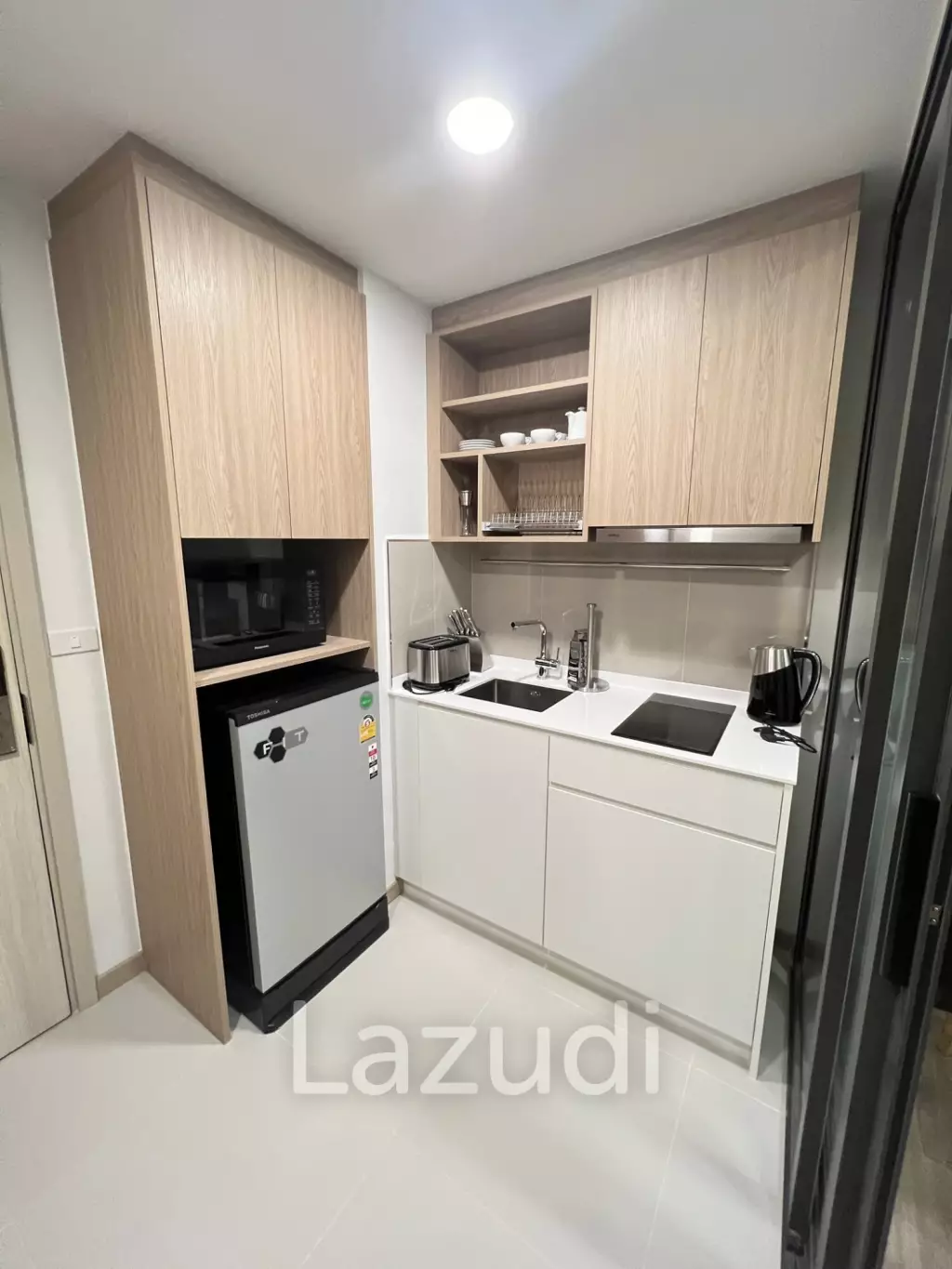 1 Bed 1 Bath 39 SQ.M Laguan Sky Park
