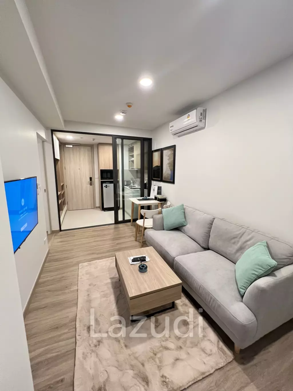 1 Bed 1 Bath 39 SQ.M Laguan Sky Park