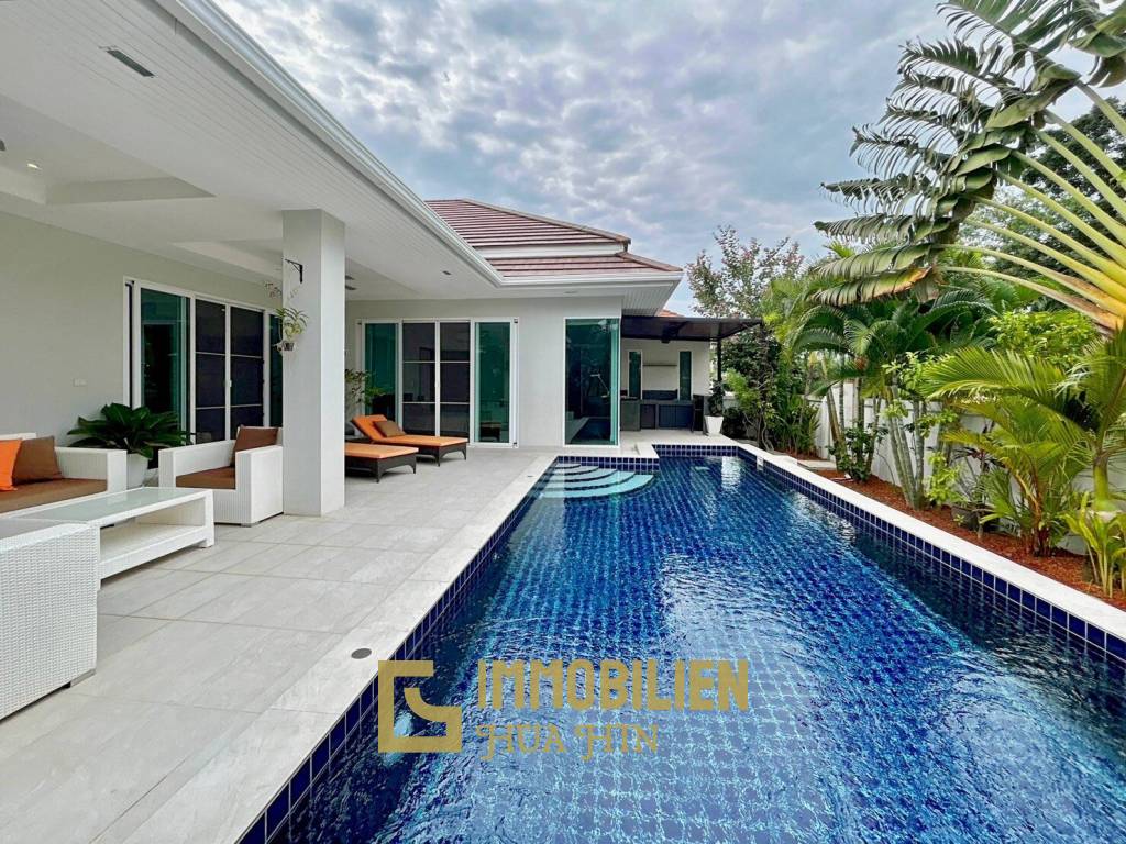 Woodlands : Well Maintain 3 Bedroom Pool Villa