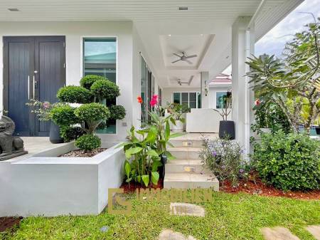 Woodlands : Well Maintain 3 Bedroom Pool Villa