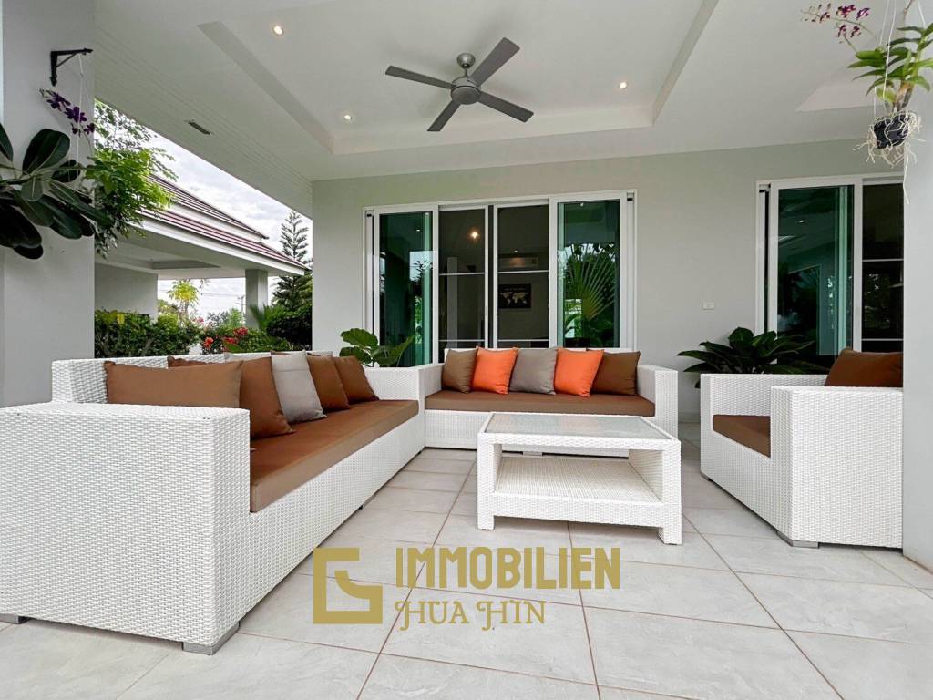 Woodlands : Well Maintain 3 Bedroom Pool Villa