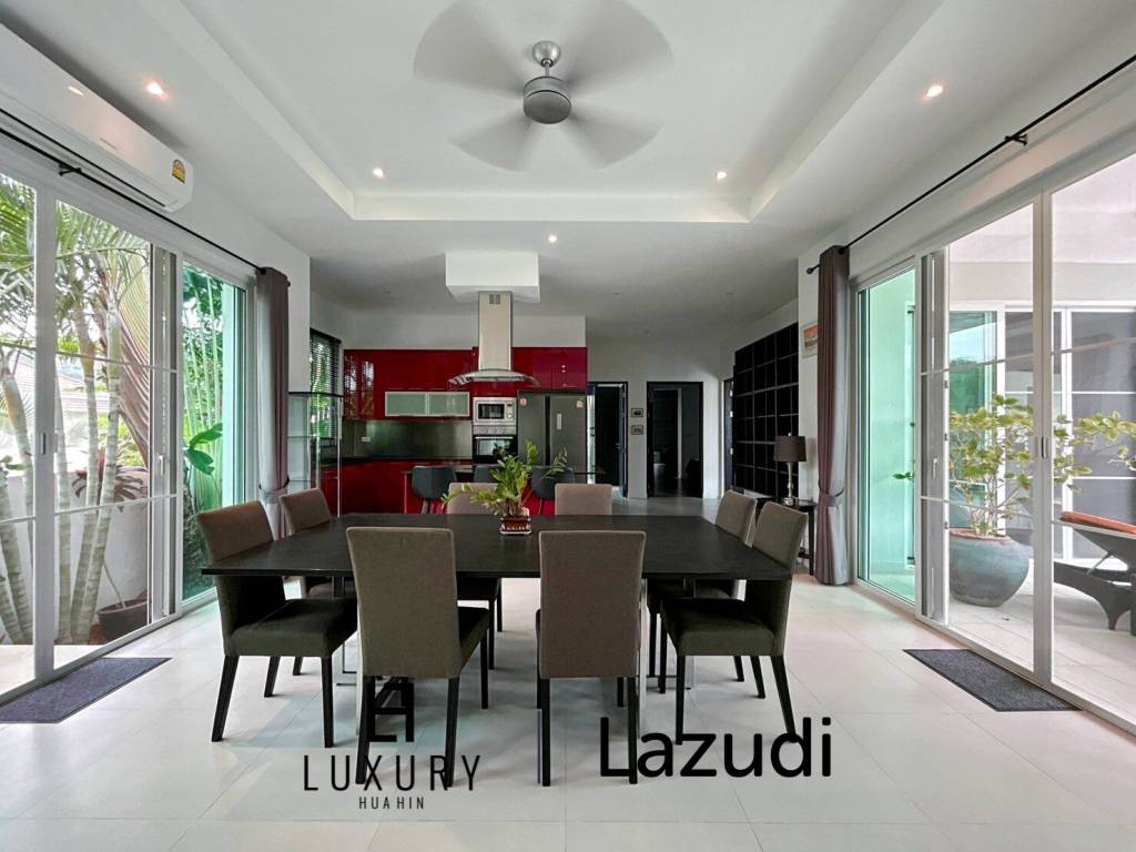 Woodlands : Well Maintain 3 Bedroom Pool Villa