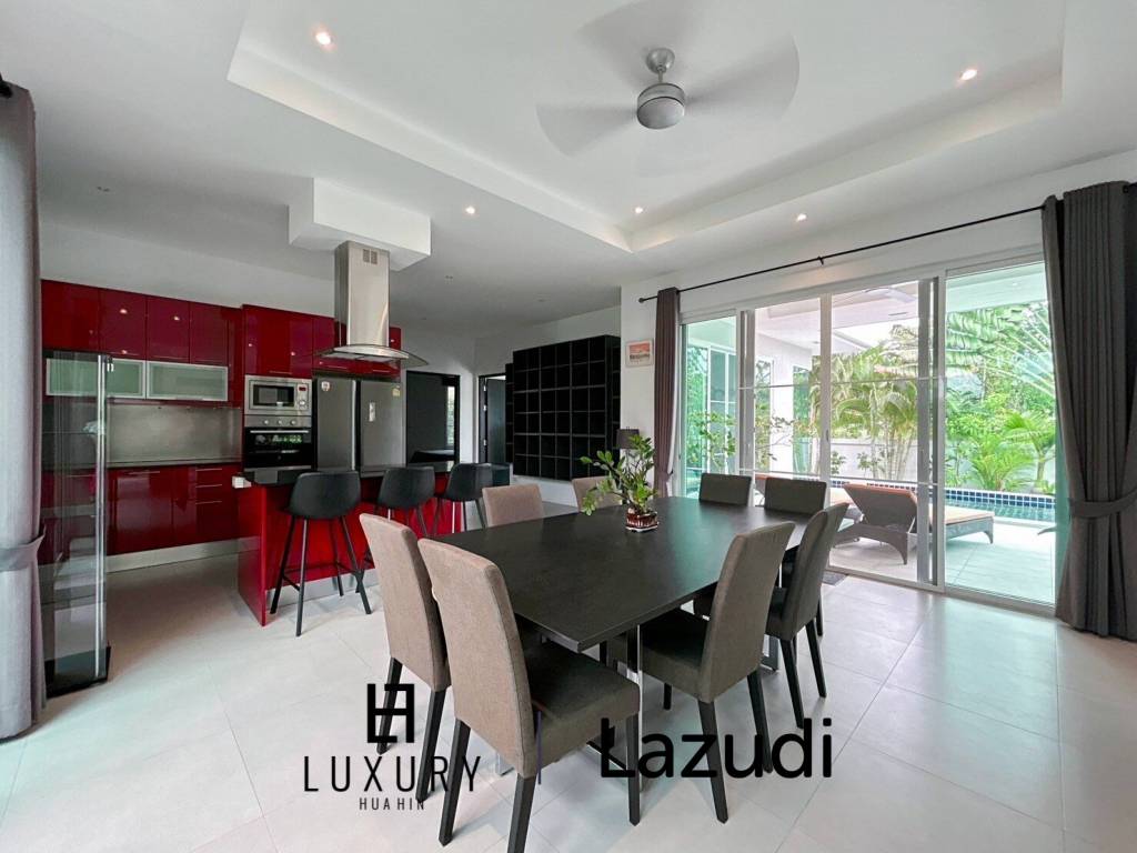 Woodlands : Well Maintain 3 Bedroom Pool Villa