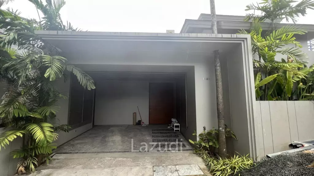 2 Bedroom 320 SQ.M. Villa For Sale In Pasak Phuket