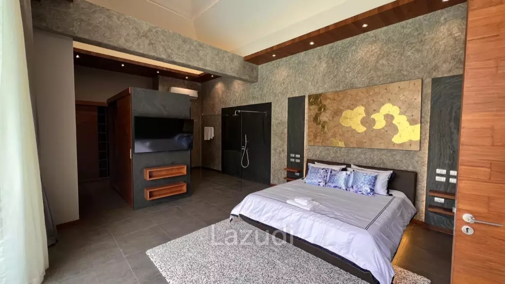 2 Bedroom 320 SQ.M. Villa For Sale In Pasak Phuket