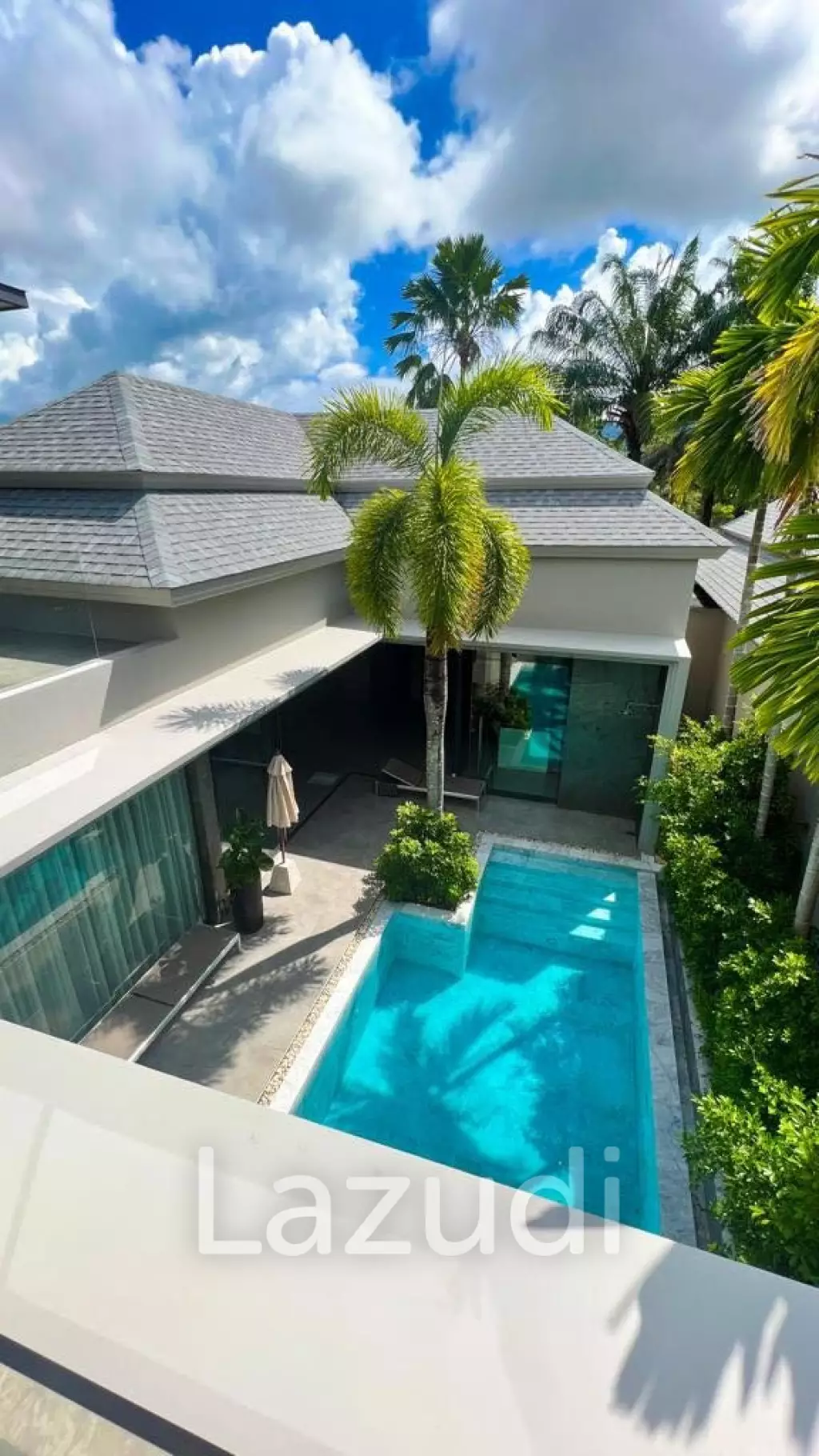 2 Bedroom 320 SQ.M. Villa For Sale In Pasak Phuket
